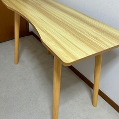 新品テーブル•パソコンデスク•勉強机【直接引き渡し希望】の画像