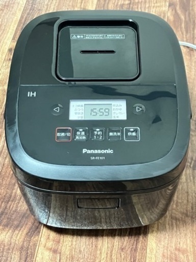 Panasonic SR-FE101 炊飯器 売ります