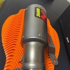 s1000rr アクラポ　ショートマフラー　akrapovic bmwの画像