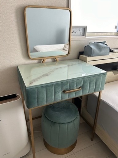 ドレッサー　取引中