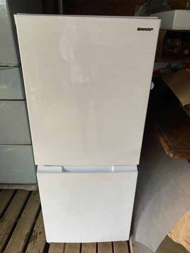 SHARP 2020年製 冷蔵庫 SJ-D15G-W