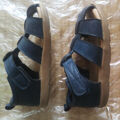 H&M サンダルの画像