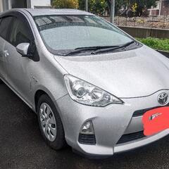 （最終値下げ）アクア　シルバー　車検残約1年　ハイブリッド！低燃...