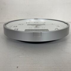 【CITIZEN】 シチズン 日付け表示温湿度計付き電波時計 電波時計 壁掛け時計 時計 4FY618-0の画像