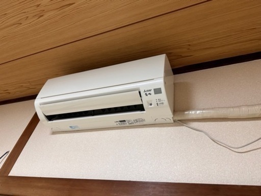 (交渉中)2019年製エアコンお譲りします(取り外し可能な方)