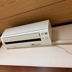 (交渉中)2019年製エアコンお譲りします(取り外し可能な方)