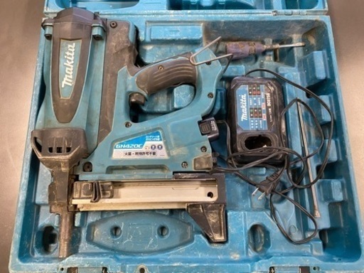 【お話し中】makitaコンクリート用ガスピン打ち