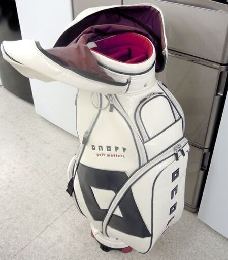 ONOFF キャディバッグ ホワイト系 オノフ ゴルフバッグ 札幌市北区屯田 ONOFF キャディバッグ ホワイト系 オノフ ゴルフバッグ 札幌市北区屯田