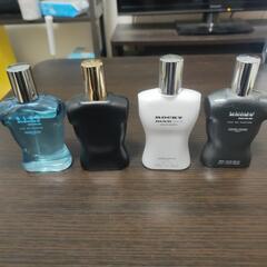 香水ロッキーマン(新品価格2200円程度）3000円から2500...