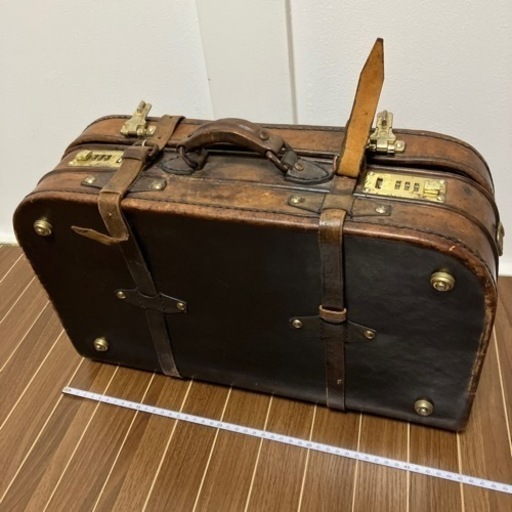 アンティーク調　レトロ　バッグ