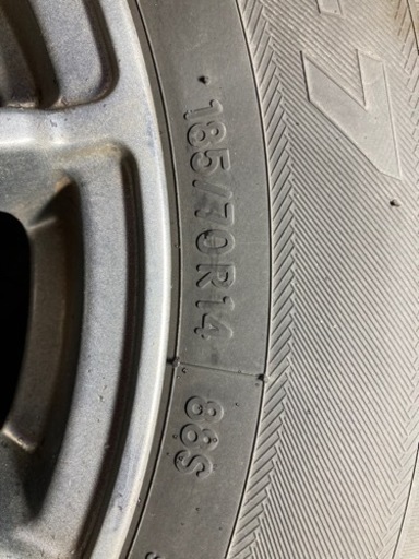 サマータイヤ アルミホイール 4本セット 185/70R14 フリードに使用