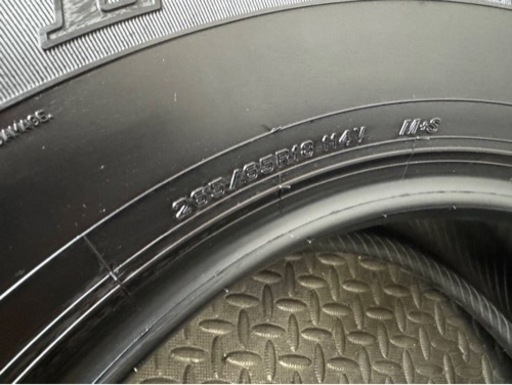 ダンロップ  グラントレックAT23  265/65R18  製造2021年