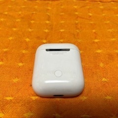 【値下】AirPods 第1世代【右のみ使用可能】の画像
