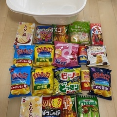 ベビーバス＋お菓子