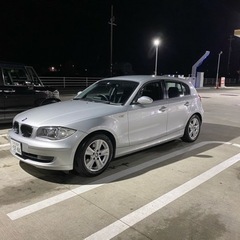 BMW 1シリーズ　120i   低走行　激安の画像