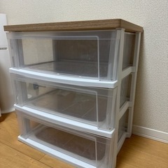 収納ケース　タオル・衣類等