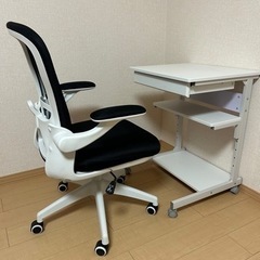 早い者勝ち！値下げしました！　パソコンデスク&チェアーセット　机　椅子の画像