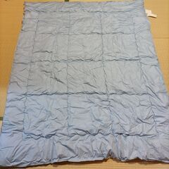 (取引決定)軽量掛ふとん シングル 150cm×200cm 　　掛布団掛け布団かけ布団の画像