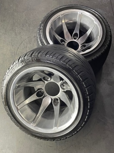 ☆【御成約有難う御座いました
】ジャイロキャノピー&  ジャイロX&ジャイロUP 10インチ4穴8Jアルミホイル&  235/30-10ワイドタイヤの中古品の セットの出品です。