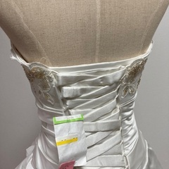 ウェディングドレスの画像