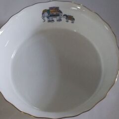 ◆【サラダボウル】　　《 BONE  CHINA   /  NARUMI JAPAN  》 ※金彩ラインと、金彩入り模様が美しい。♪の画像