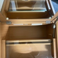 【あげます】ドレッサー 化粧台 椅子付き コンセント付きの画像