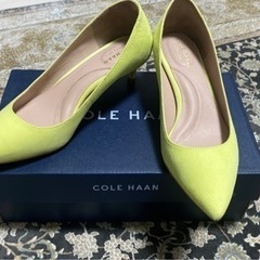 COLE HAAN イエローパンプス　定価40,000円の画像