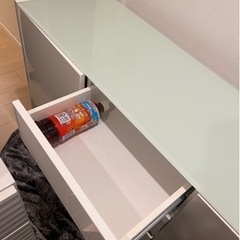 書類棚の画像