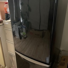 【受け渡し予定決定】★冷蔵庫★/2ドア/重量は33kg/単身サイズ