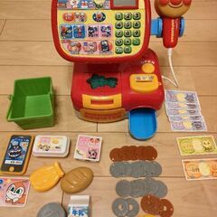 おさつスイスイ！セルフでピピッ　アンパンマンレジスター