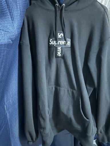 supreme クロスボックスロゴ　パーカー