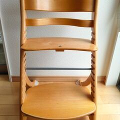 すくすくチェアー　イーエヌ　ガード付