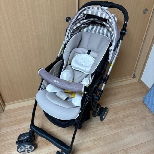 ベビーカー　アップリカ　ラクーナビッテ