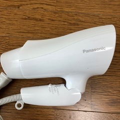 Panasonic ドライヤー (1200W)の画像