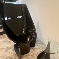 椅子顔型デザイナーオブジェ フェイスチェアー