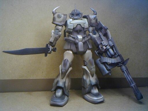 HGUC　グフカスタム　塗装済み完成品