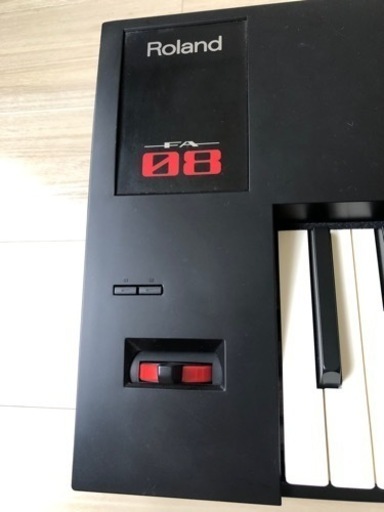 Roland FA08 キーボード