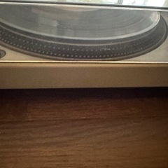レコードプレーヤーの画像