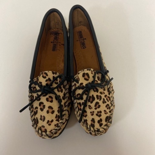 【未使用】【長期保管品】ミネトンカモカシン　レオパード　women'sus9(26cm)