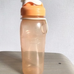 Rubbermaid 水筒
