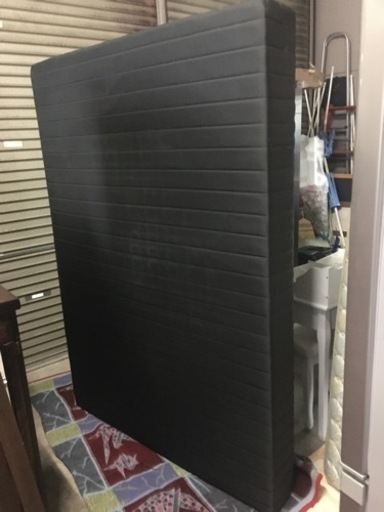 ダブルベッド　脚付きベッド　一体型ダブルベッド　ブラック
