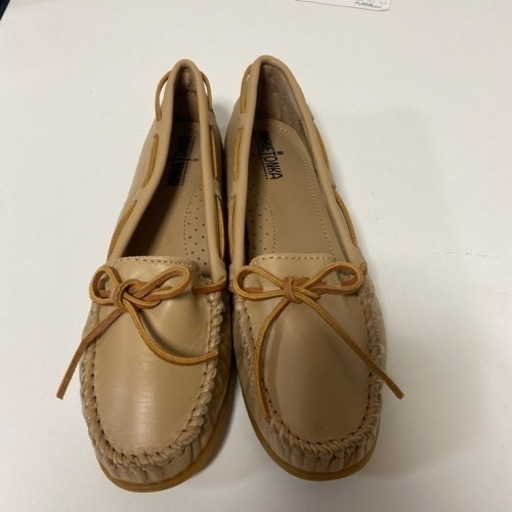 【未使用】【長期保管品】ミネトンカモカシン　ベージュ系　women's us9.5(26.5cm)