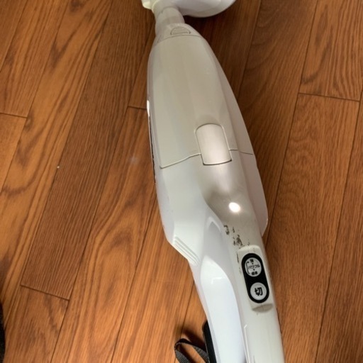 マキタ掃除機、動作品（充电器あり）