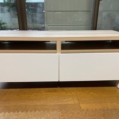 テレビ台　IKEA 無料！