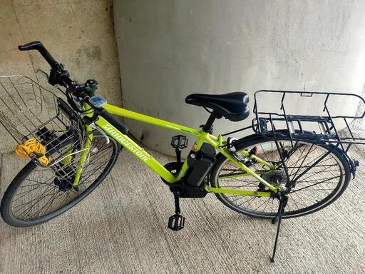ブリヂストン電動アシスト自転車 ライムグリーン ブリヂストン電動アシスト自転車 ライムグリーン 街乗り自転車］通学