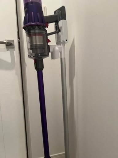 Dyson Digital Slim Fluffy + 充電ドック　2020年7月購入