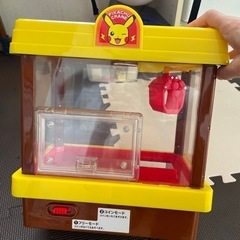ピカチュウ　クレーンゲーム　本体の画像