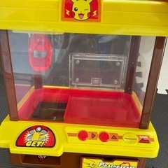 ピカチュウ　クレーンゲーム　本体の画像
