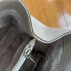 MICHEAL KORS バックの画像