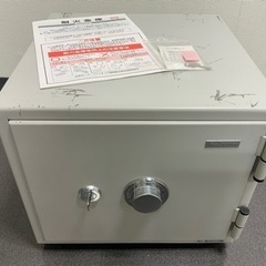 9009 金庫　小型　耐火　キング工業